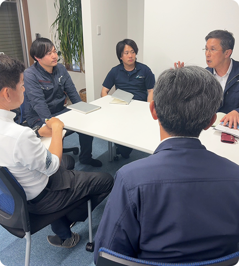 楽しく働く社員イメージ写真